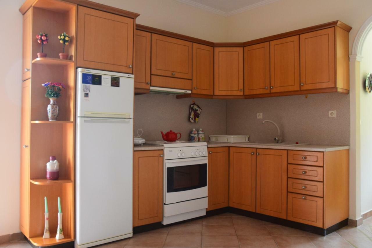 Areti'S Apartment アギオス・ゲオルギオス・パゴン エクステリア 写真